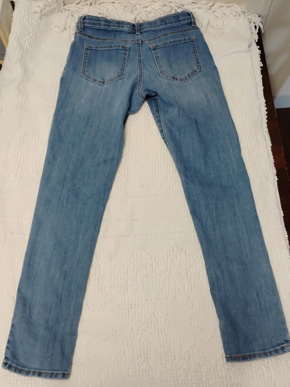 OshKosh B’gosh Light Wash Skinny Jeans Girls Size 10 Adjustable Waist Cute Denim